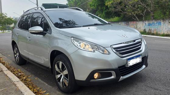 PEUGEOT 2008 1.6 16V FLEX GRIFFE 4P AUTOMÁTICO PEUGEOT 2008 1.6 16V FLEX GRIFFE 4P AUTOMÁTICO